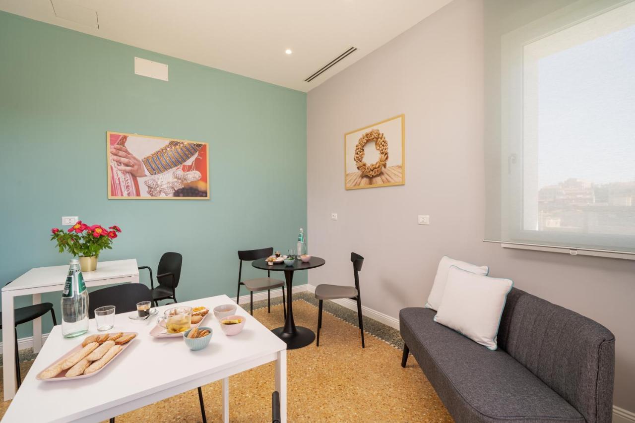 Nue Suites Sassari Kültér fotó